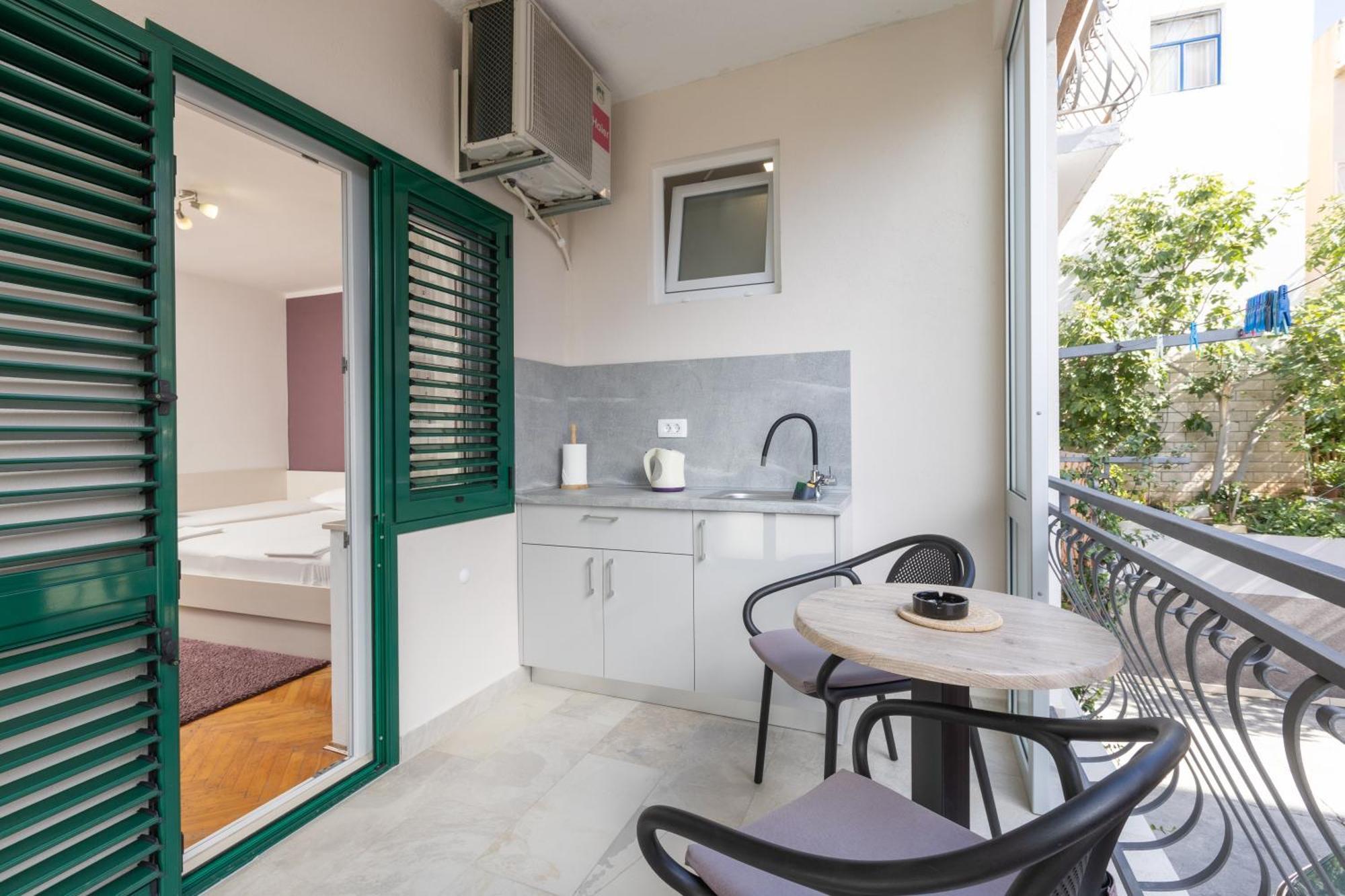 Guest House Damir Makarska Exterior foto