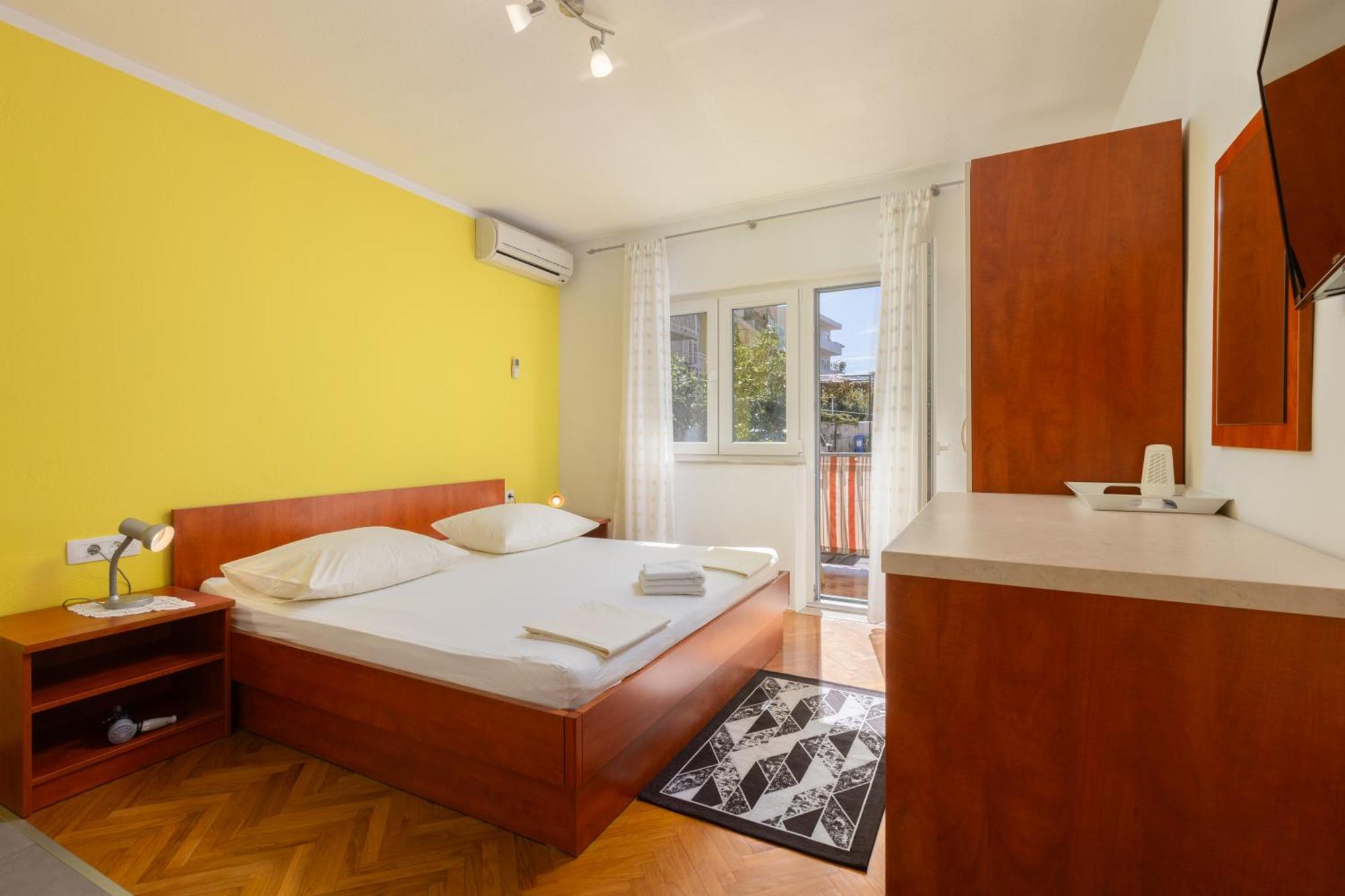Guest House Damir Makarska Exterior foto